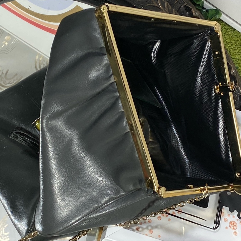 Chic Vintage Gray Leather Clutch with Gold Chain - Picture 13 of 13